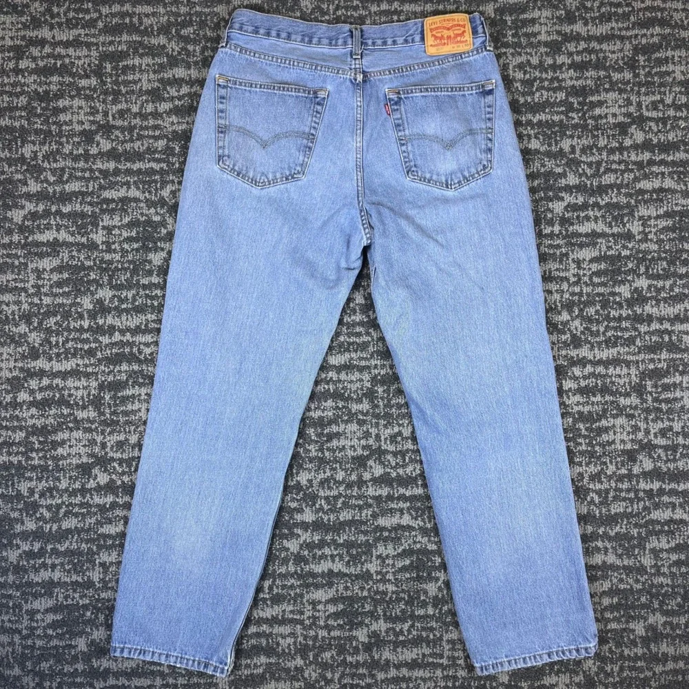 Levis levi 550